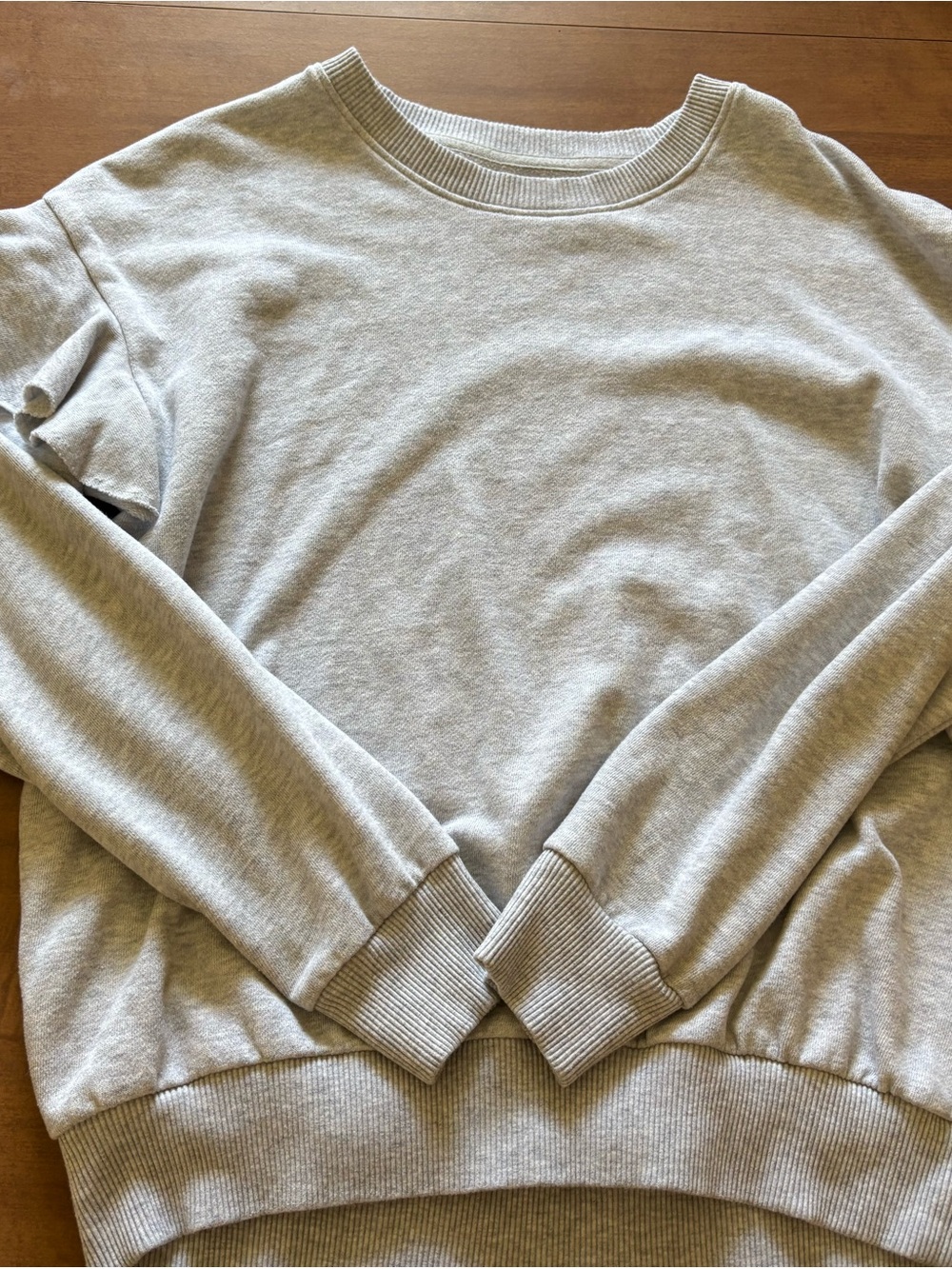 aerie Heather Light Gray Crew Sweatshirt